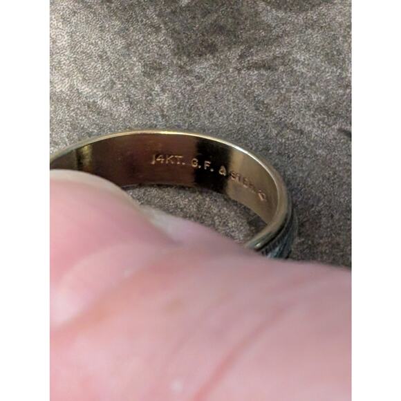 Pretty Vintage c1980s Vargas 14K GF & Sterling Silver Ring Wedding Band SZ 7.5 - Picture 7 of 7